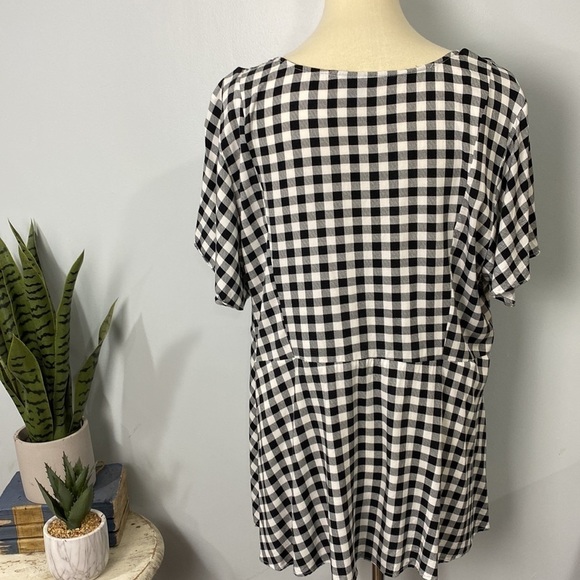 Torrid plaid top - Picture 5 of 8